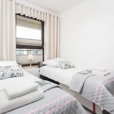 City Of The Kings - Grey Apartment Krakow